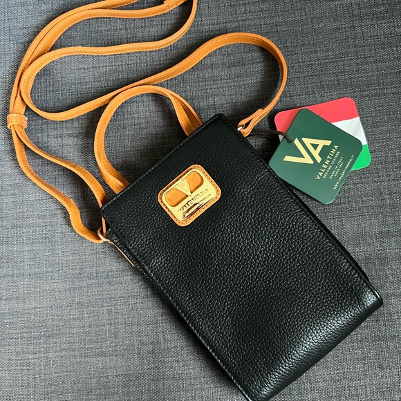 Valentina Handbags - NWT VALENTINA LEATHER CROSSBODY SHOULDER BAG PHONE CASE PURSE